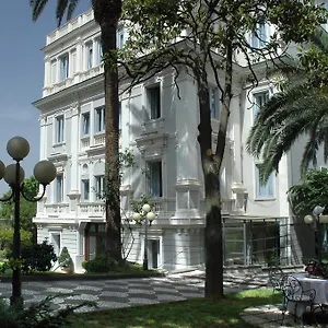 **** Hotel Flora Italia